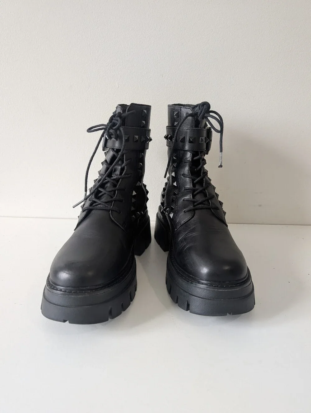 Ash Lewis Studded Black Leather Chunky Boots Size 37/7